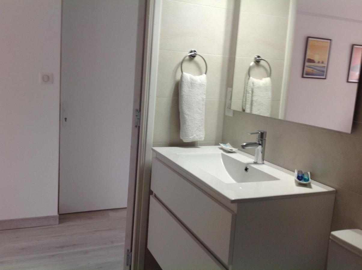 Chambre Double Avec Salle De Bain Privative Hendaye Buitenkant foto